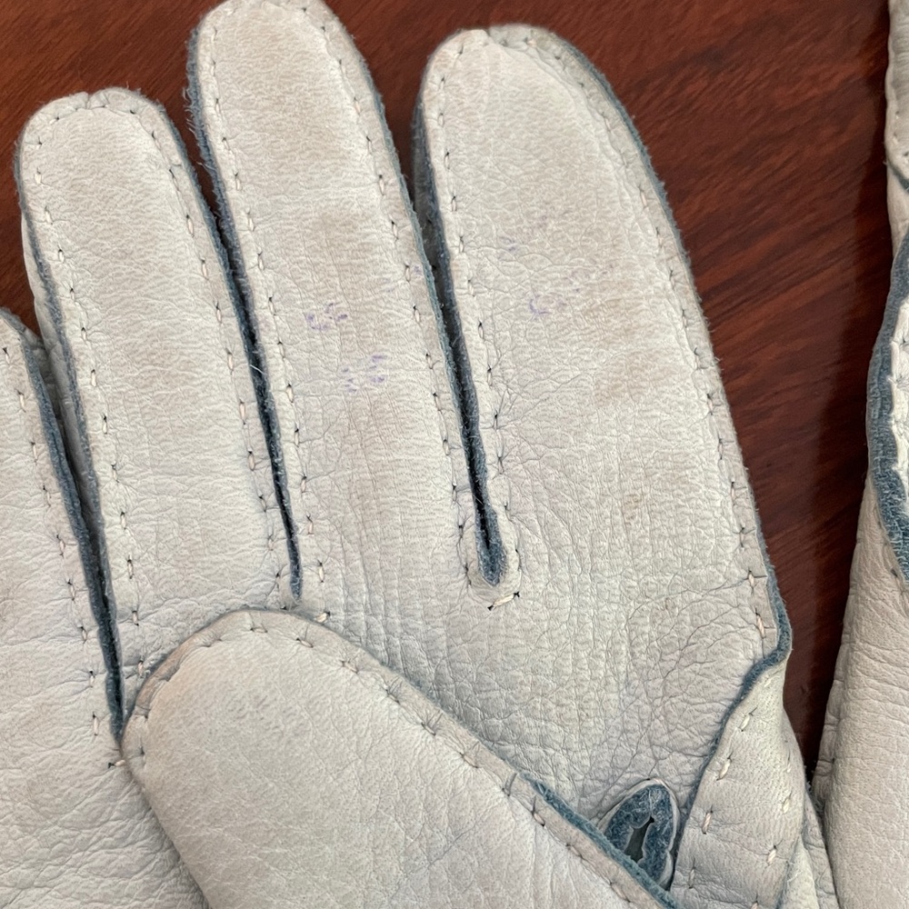 Coach light Blue Leather Gloves with Silver Accents - Picture 4 of 6
